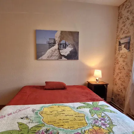 - Maison Vintage Avec Jardin Clos - Confort Et Authenticite * Royan