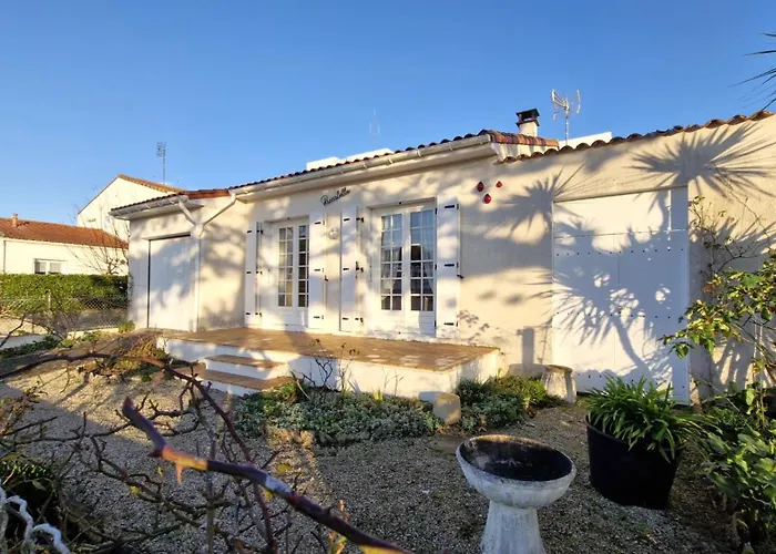 - Maison Vintage Avec Jardin Clos - Confort Et Authenticite * Royan